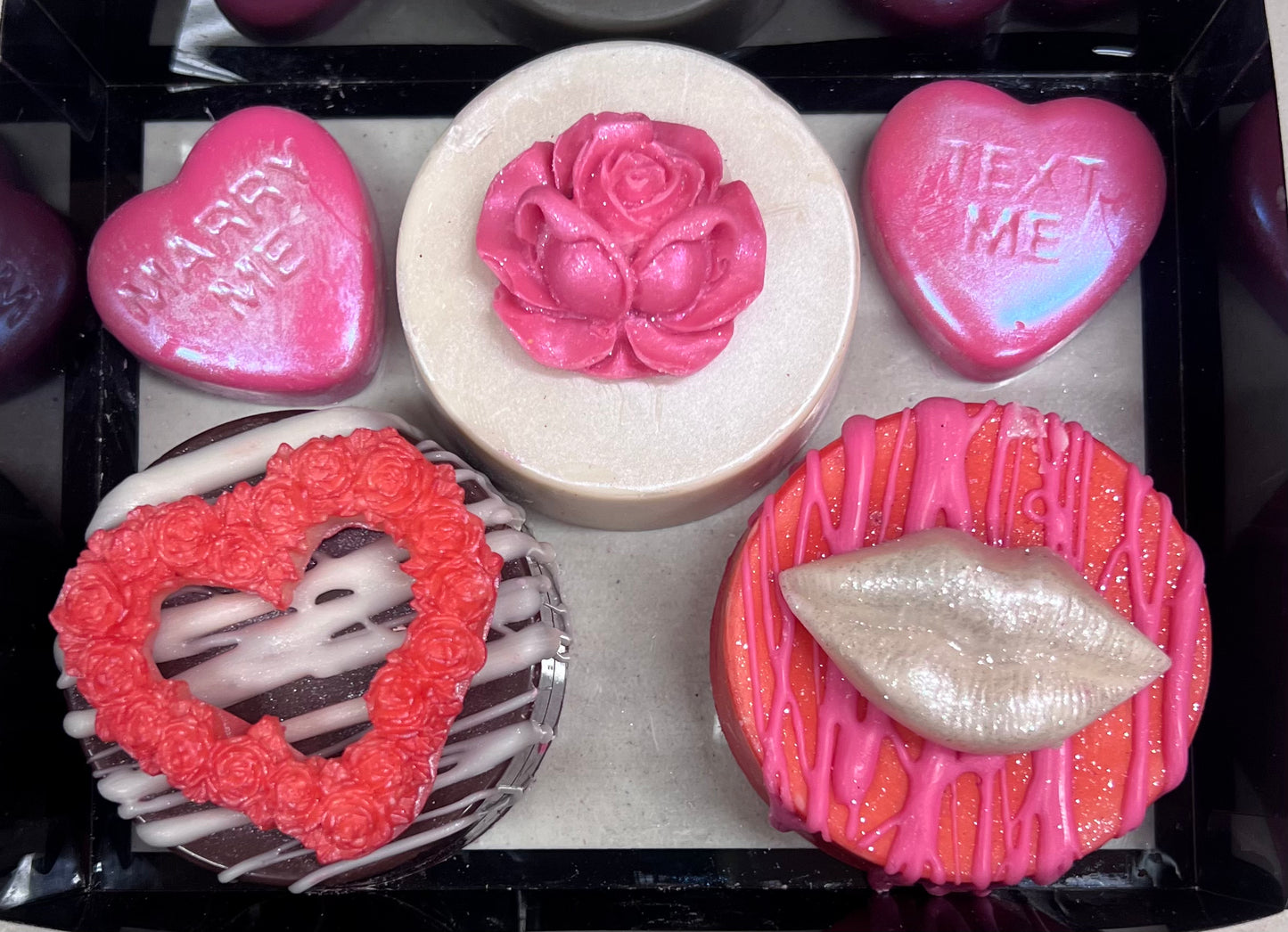 Valentine's Day Chocolate Covered Oreo gift box